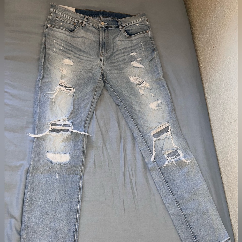 H&M Men’s Ripped Jeans